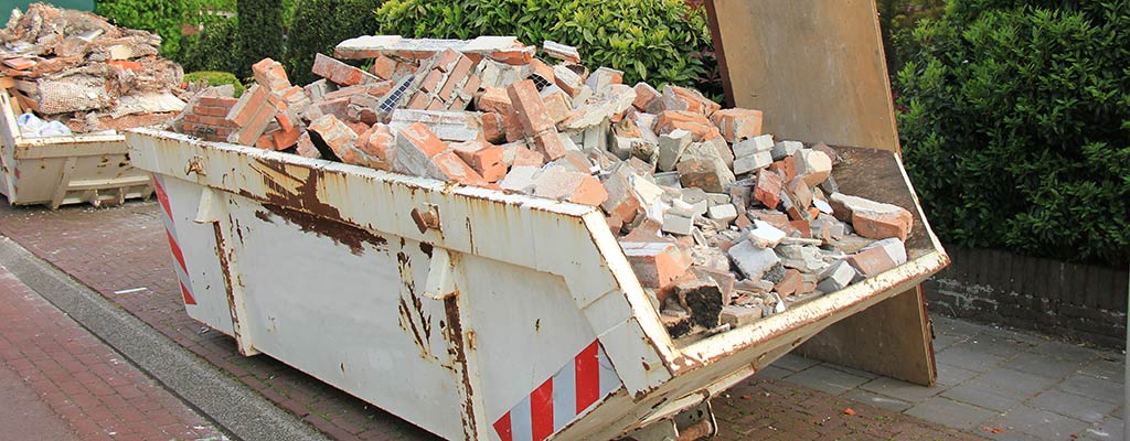 Container auf der Straße